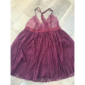 Victoria's Secret Plum Purple Lace & Pleated‎ Babydoll Lingerie - Size L